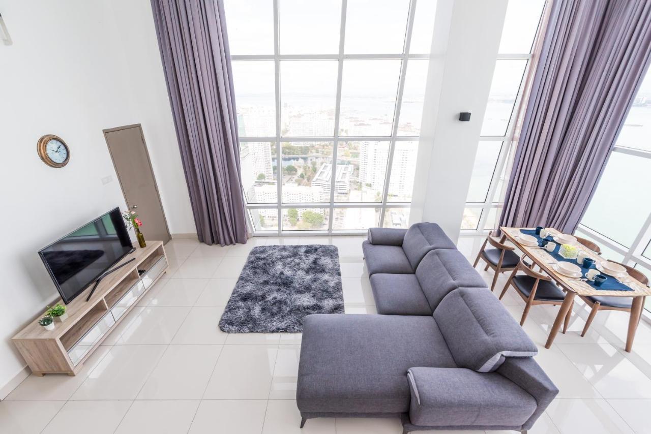 Maritime Penthouse Suite By The Sea George Town Ngoại thất bức ảnh